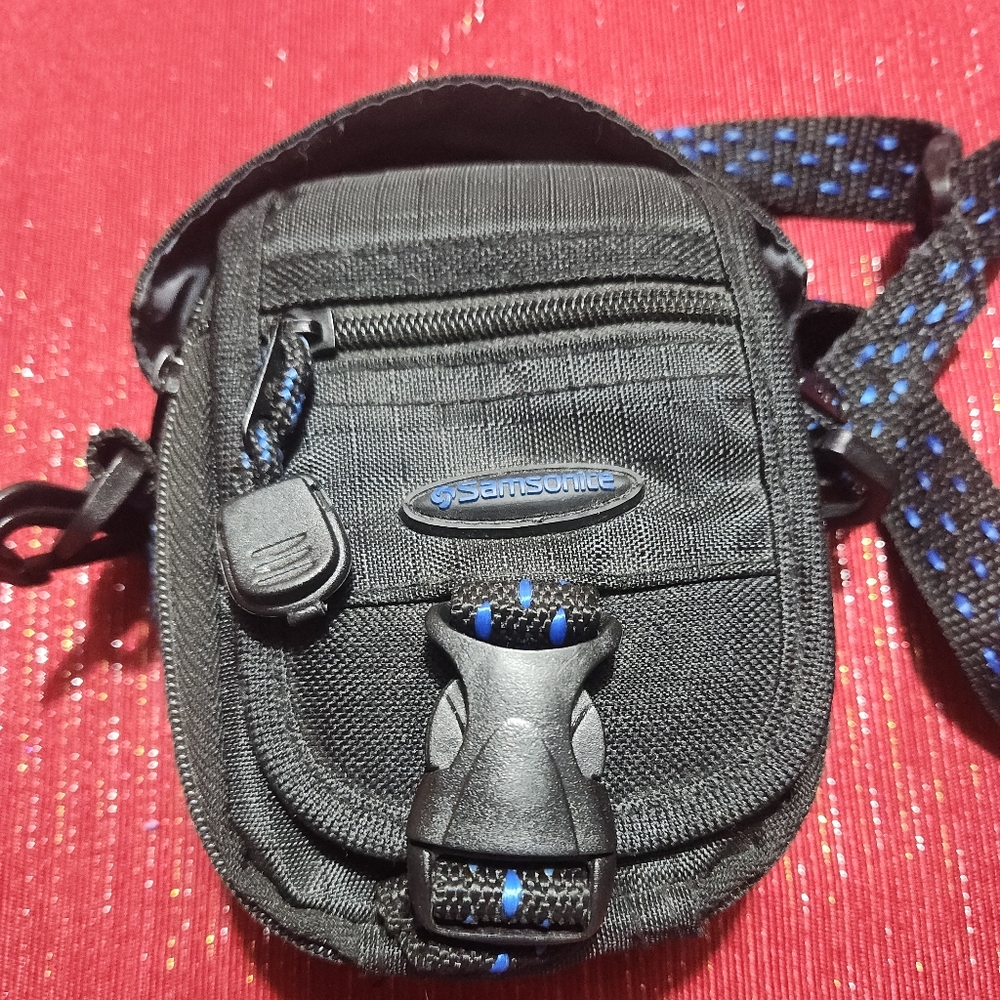 Samsonite Journey Black and Blue Camera/phone/documents Bag